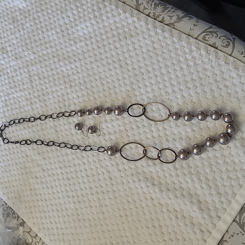 Large link pewter and gray 20 inch necklace and earrings